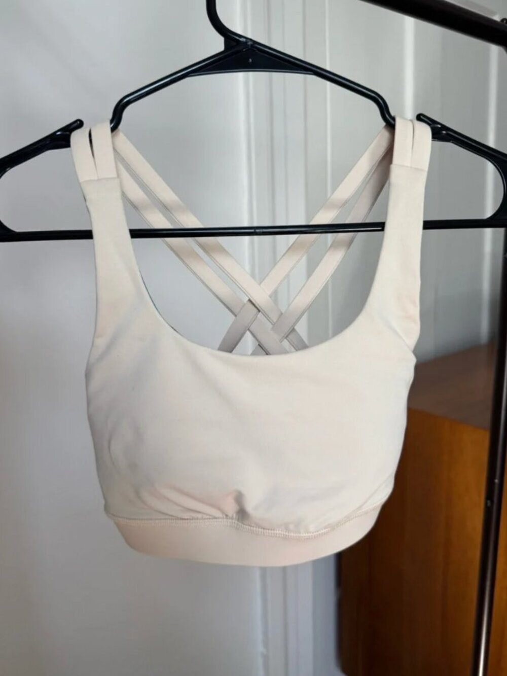 Lululemon energy sports bra in cream Size 0